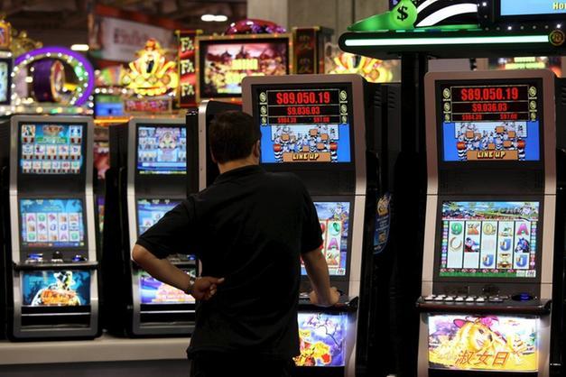 Deroga alle slot machine, bufera su Zeni - Trento - Trentino