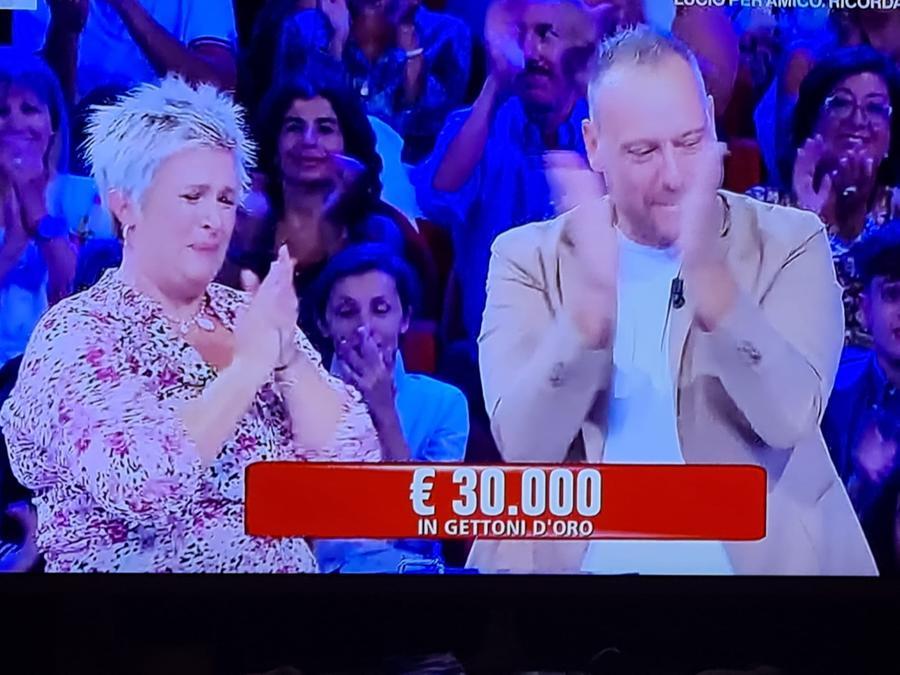 Michael e Ilaria di Lavis vincono 30 mila euro da Amadeus - Locale -  Trentino