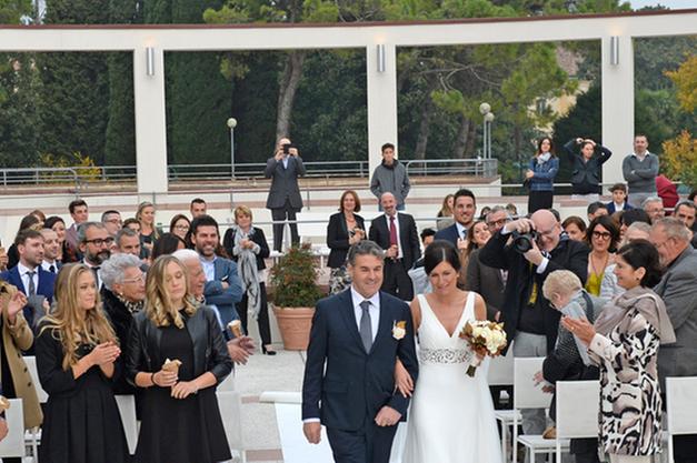 Spiaggia Degli Olivi Dalle Miss Agli Sposi Trento Trentino